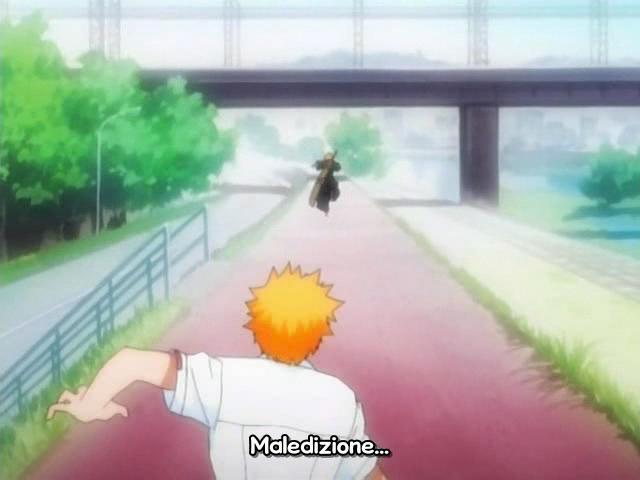 Otaku Gallery  / Anime e Manga / Bleach / Screen Shots / Episodi / 013 - Il fiore e l Hollow / 006.jpg